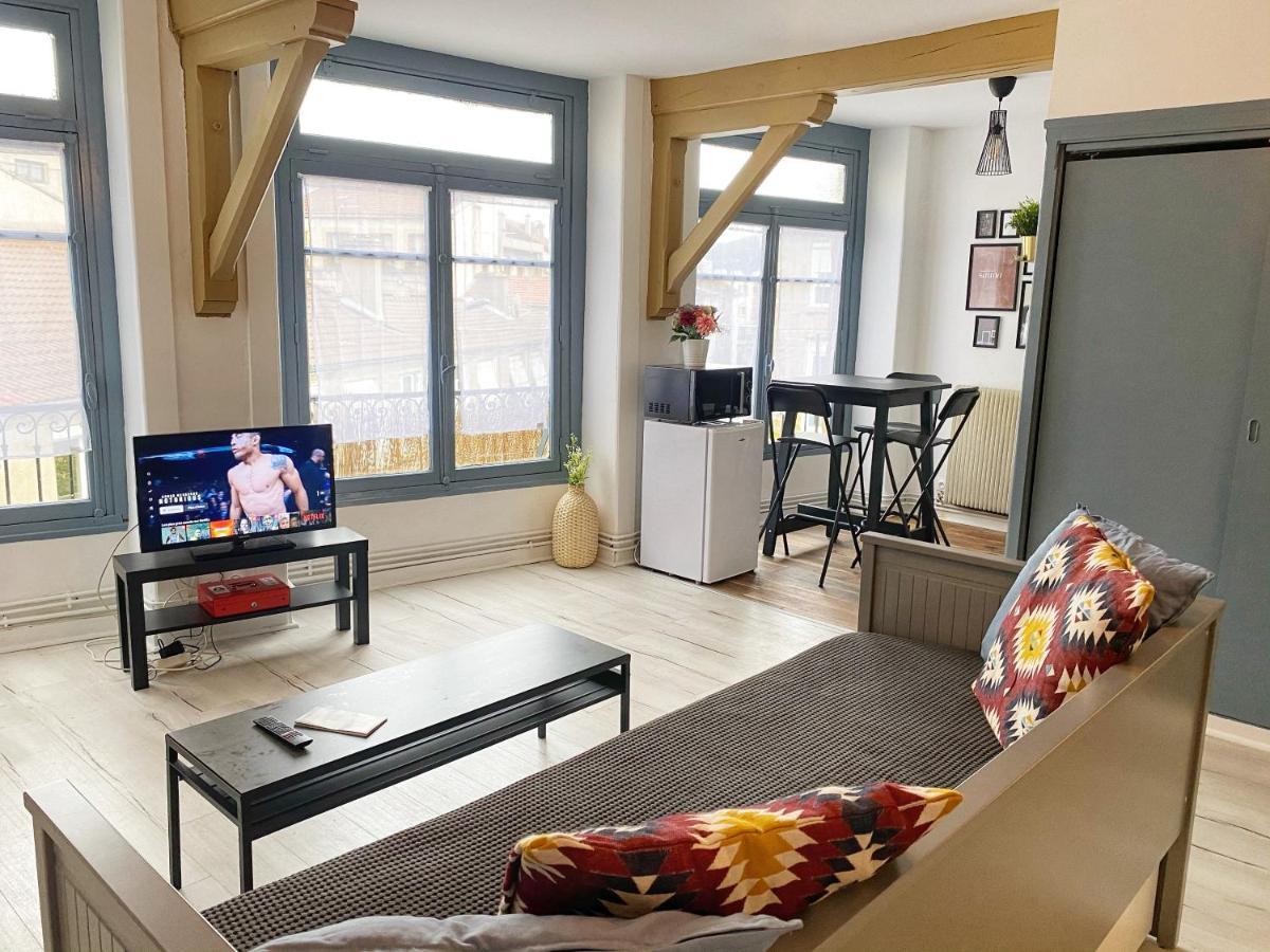 015 Chic & Cosy Studio 41M2 Hypercentre Wifi Smart Tv Netflix Saint-Etienne  Exterior foto