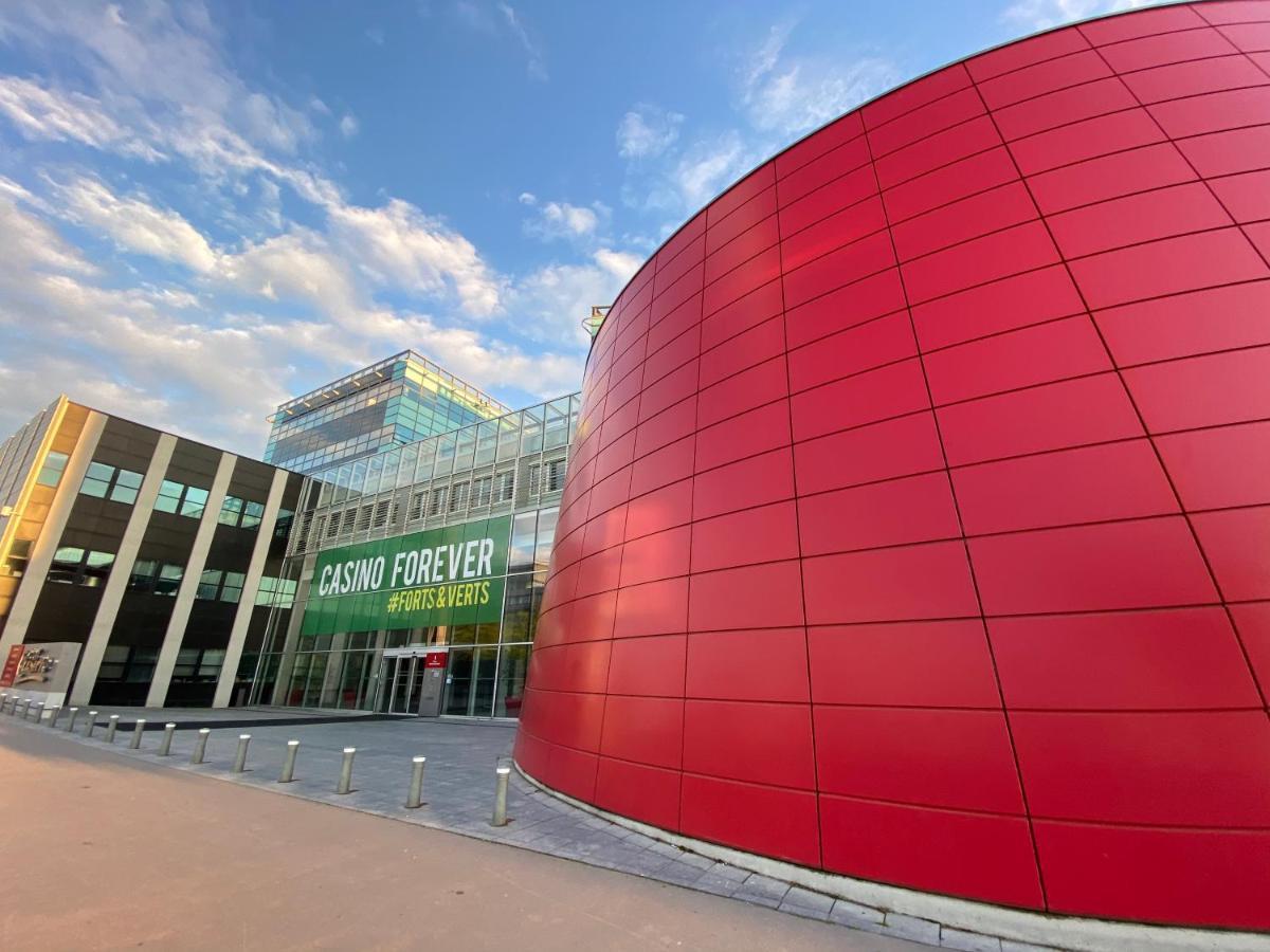 015 Chic & Cosy Studio 41M2 Hypercentre Wifi Smart Tv Netflix Saint-Etienne  Exterior foto